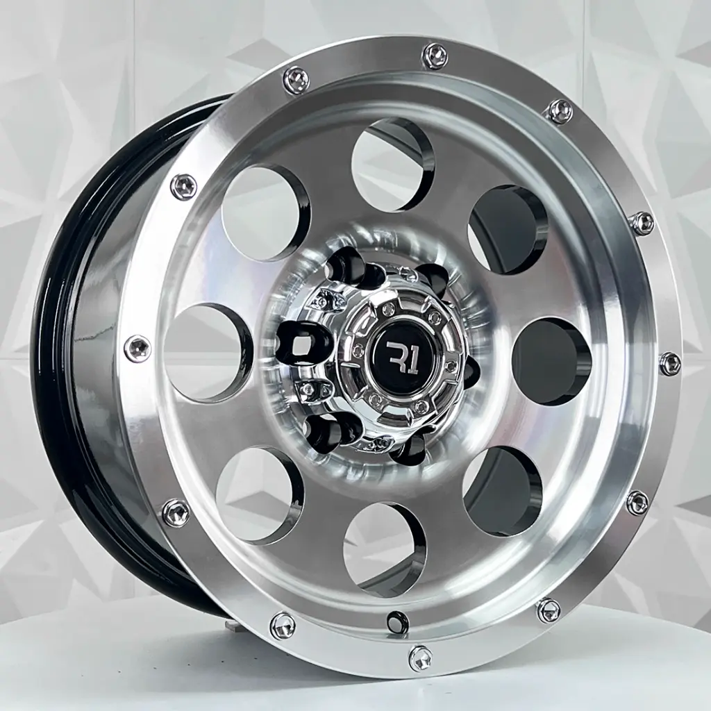 QC812 BMF ML 01 DIFERENTE.webp